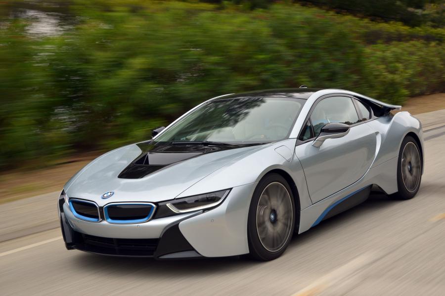  BMW i8 2014 года  (фото 74 из 180)